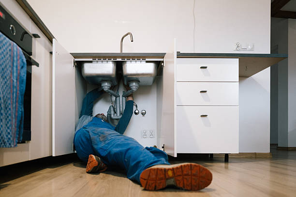 Professional Drain Cleaning technician working in Freeland, PA